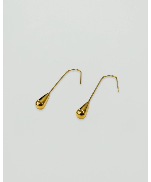 kiehtova(キエトヴァ)の「【kiehtova】DEW SHAPE LONG PIERCE/デュー シェイプ ロング ピアス(ピアス(両耳用)・レディース・ゴールド/シルバー・FREE)」の4枚目の写真
