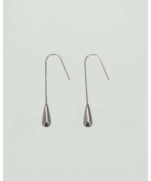 kiehtova(キエトヴァ)の「【kiehtova】DEW SHAPE LONG PIERCE/デュー シェイプ ロング ピアス(ピアス(両耳用)・レディース・ゴールド/シルバー・FREE)」の5枚目の写真