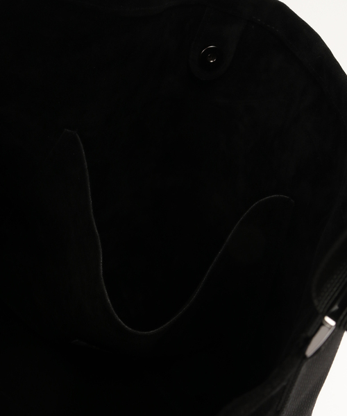 B.C STOCK(ベーセーストック)の「sublimeroe / サブライムロー ECO SUEDE SHOLDER BAG(ショルダーバッグ・メンズ・ブラック/ブラウン/ベージュ/ホワイト系その他・FREE)」の9枚目の写真
