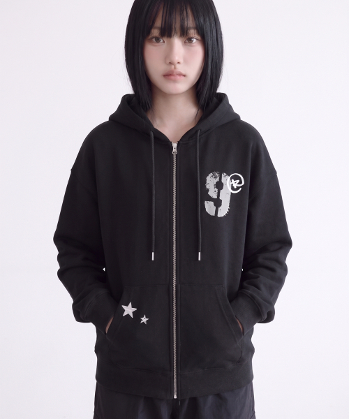 GRAVER（グレーバー）の「[UNISEX]BONEY ジップアップパーカー_2color（パーカー・レディース・ホワイト/ブラック・MEDIUM/LARGE）」の5枚目の写真