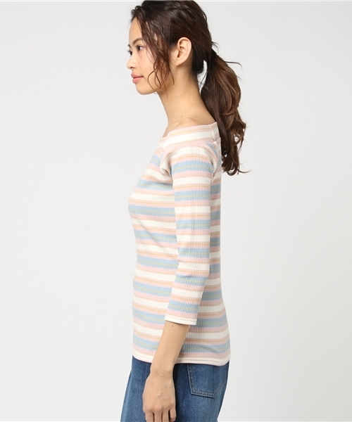 VENCEEXCHANGE(ヴァンスエクスチェンジ)の「マルチボーダーオフショル7分袖 (ニット/セーター・レディース・ピンク/イエロー/ネイビー・MEDIUM)」の5枚目の写真