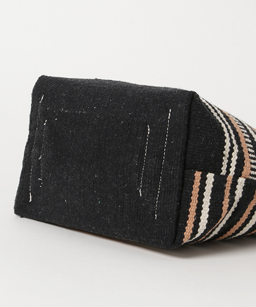 Lilas Campbell（リラキャンベル）の「【Lilas Campbell】リラキャンベル トートバッグ Xel-Ha（トートバッグ・レディース・ブラック/ライトブルー/ホワイト・ONE SIZE）」の6枚目の写真