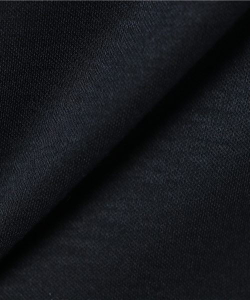 BLUE LABEL CRESTBRIDGE（ブルーレーベルクレストブリッジ）の