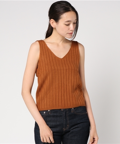 GeeRA（ジーラ）の「プチプラ！着回しニットタンクトップ（タンクトップ・レディース・グレー/グリーン/イエロー/キャメル・MEDIUM）」の4枚目の写真