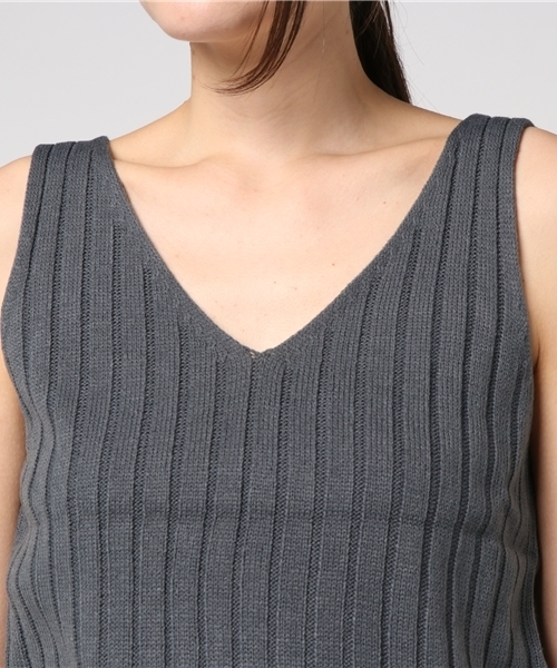 GeeRA（ジーラ）の「プチプラ！着回しニットタンクトップ（タンクトップ・レディース・グレー/グリーン/イエロー/キャメル・MEDIUM）」の8枚目の写真