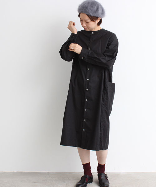 Yuni ユニ の Typewriter ノーカラーワンピース ワンピース Wear