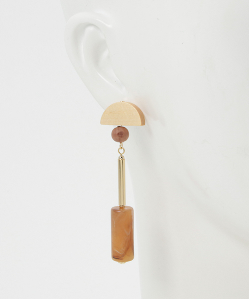 petitcro（プティクロ）の「【paris】デザインピアス　スイング（ピアス（両耳用）・レディース・ブラウン/ナチュラル・ONE SIZE）」の6枚目の写真