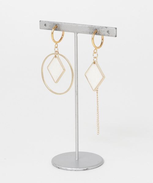 BOBISSH（ボビッシュ）の「【MK】イヤリング（イヤリング・レディース・その他/その他1/その他2/その他3/その他4/その他5/その他6/その他7/その他8/その他9/その他10/その他11/その他12/その他13/その他14/その他15/その他16/その他17/その他18/その他19/その他20/その他21/その他22/その他23/その他24/その他25/その他26/その他27/その他28/その他29/その他30/ピンク系その他/オフホワイト/ブラウン/ピンク/イエロー/ブルー/ブラウン系その他/その他34/その他31/その他35/その他33/その他32/A/C/B/E/D・FREE）」の10枚目の写真