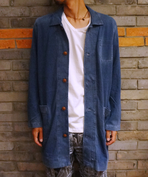 CIAOPANIC(チャオパニック)の「【INDIGOS】INDIGOショップコート(ステンカラーコート・メンズ・ネイビー/ブルー・MEDIUM/LARGE)」の1枚目の写真