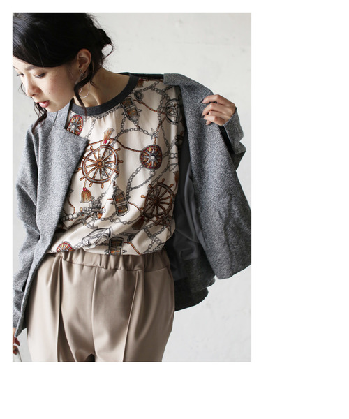 cawaii（カワイイ）の「エレガントなスカーフ柄トップス（オフホワイト）（Tシャツ/カットソー・レディース・オフホワイト・FREE）」の19枚目の写真