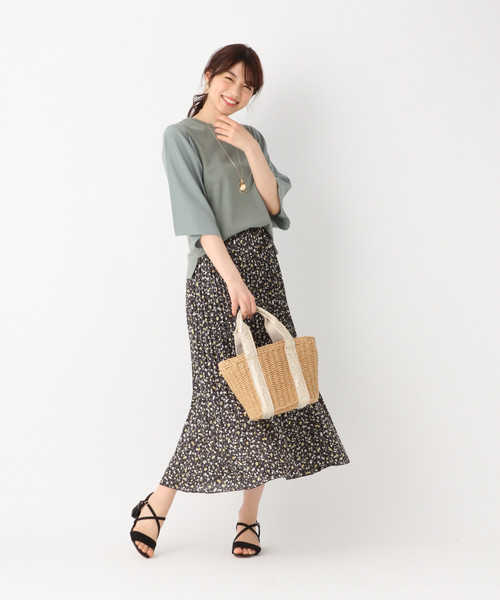 GLOBAL WORK（グローバルワーク）の「ソデキリカエショルダー7分袖Ｔ/828011（Tシャツ/カットソー・レディース・グリーン系その他3/ホワイト/ブラック・MEDIUM/LARGE）」の5枚目の写真