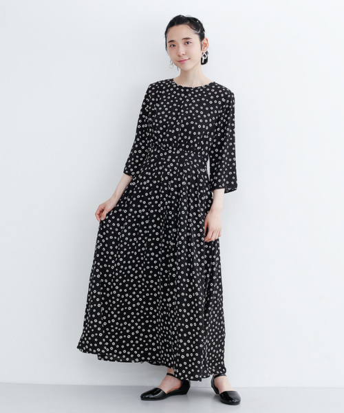 Merlot ワンピース変形ドット柄タックフレアワンピ8521 ワンピース Merlot Plus メルロープリュス のファッション