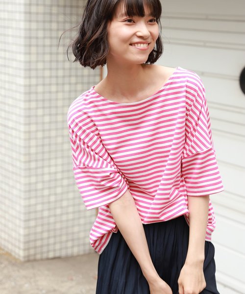 LAKOLE(ラコレ)の「カラフルボーダーワイドプルオーバー / LAKOLE(Tシャツ/カットソー・レディース・ブラック/グレー/ピンク/ブルー/グリーン・SMALL/MEDIUM)」の1枚目の写真