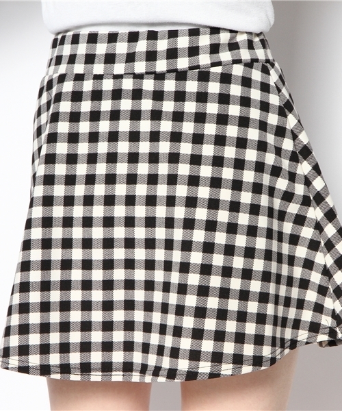 WEGO（ウィゴー）の「WEGO/ギンガムチェックサーキュラースカート（スカート・レディース・ブラック・FREE）」の2枚目の写真
