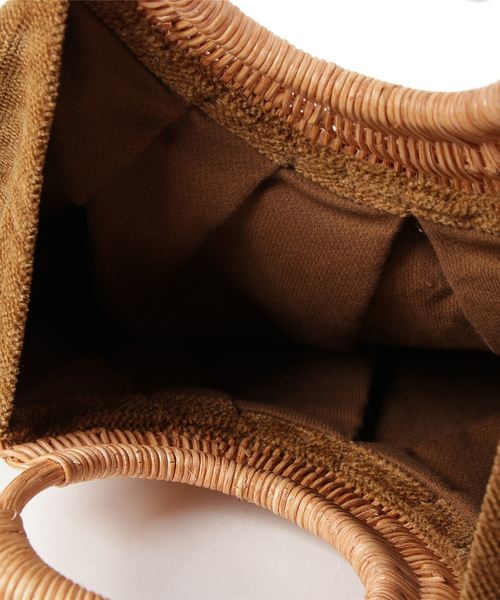 TODAYFUL（トゥデイフル）の「コーデュロイグラニーバッグ（ハンドバッグ・レディース・ブラウン/レッド・FREE）」の3枚目の写真