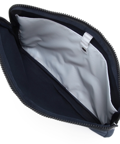 UNITED ARROWS(ユナイテッドアローズ)の「UAS UNARS CANVAS CLUCH ◆(クラッチバッグ・メンズ・オフホワイト/ネイビー・フリー)」の7枚目の写真