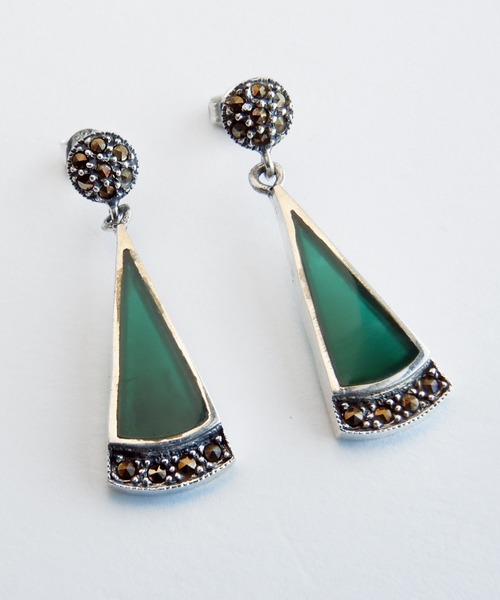 TONE SELECT GOODS(トーンセレクトグッズ)の「【925 SILVER ACC】天然石スイングピアスSV925(OG)(ピアス(両耳用)・レディース・ホワイト/ブラウン/グリーン・FREE)」の3枚目の写真