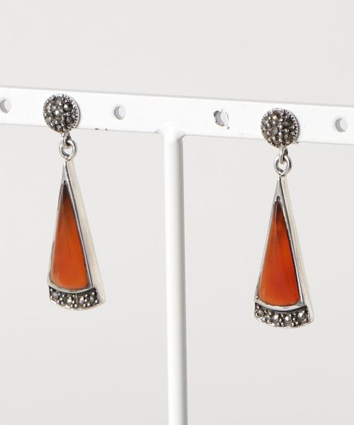 TONE SELECT GOODS(トーンセレクトグッズ)の「【925 SILVER ACC】天然石スイングピアスSV925(OG)(ピアス(両耳用)・レディース・ホワイト/ブラウン/グリーン・FREE)」の6枚目の写真