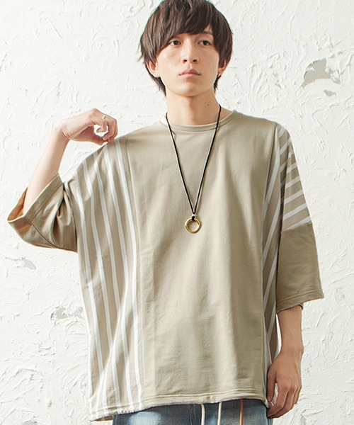 MinoriTY（マイノリティ）の「メンズ半袖ミニ裏毛ストライプ切替ビッグシルエットTシャツ（Tシャツ/カットソー・メンズ・ホワイト/ブラック/ベージュ・FREE）」の3枚目の写真