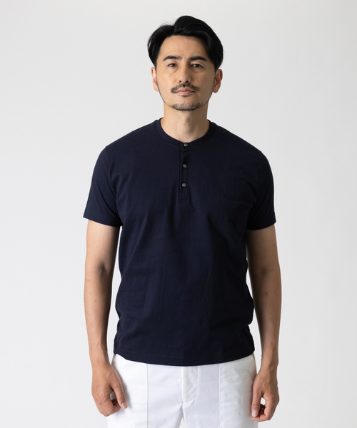DESIGNWORKS（デザインワークス）の「20/-甘撚度詰天竺 ヘンリーネックTシャツ（Tシャツ/カットソー・メンズ・ダークネイビー/ホワイト・50/46/48）」の4枚目の写真