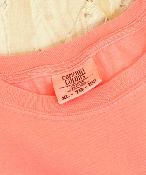 comfort colors(コンフォートカラーズ)の「【 COMFORT COLORS / コンフォート カラーズ 】 6.1オンス ガーメントダイTシャツ 1717(Tシャツ/カットソー・メンズ・ライトブルー/ライトグリーン/グレー/ホワイト/ピンク/オレンジ/ブラック/ブルー/パープル/マスタード/カーキ/ダークグリーン/バイオレット・LARGE/MEDIUM/SMALL/X-LARGE)」の17枚目の写真