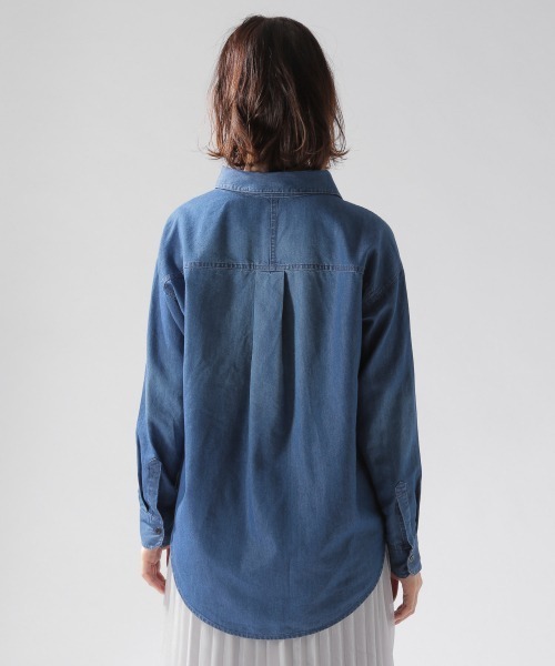 BAYFLOW(ベイフロー)の「テンセルデニムシャツ(シャツ/ブラウス・レディース・ブラック/ブルー・SMALL/MEDIUM)」の8枚目の写真