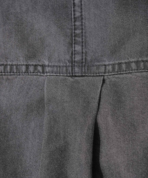 BAYFLOW(ベイフロー)の「テンセルデニムシャツ(シャツ/ブラウス・レディース・ブラック/ブルー・SMALL/MEDIUM)」の15枚目の写真