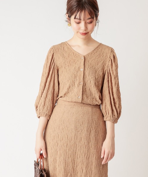 natural couture（ナチュラルクチュール）の「ぽこぽこパフ2WAYトップス（Tシャツ/カットソー・レディース・ブラック/オフホワイト/ベージュ/ライム・FREE）」の3枚目の写真