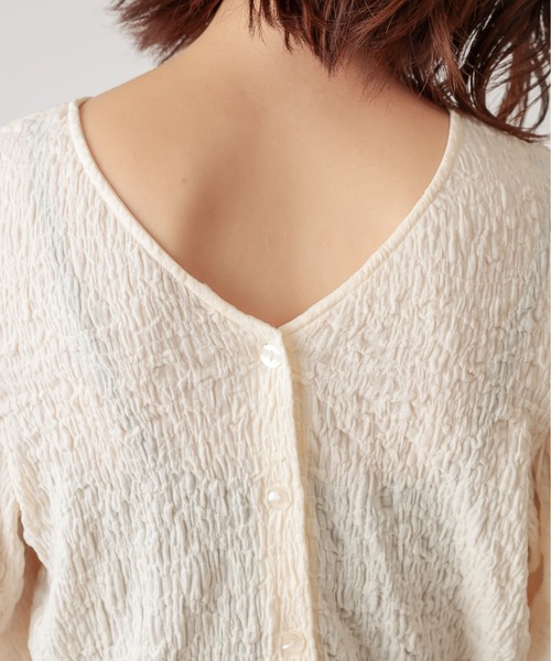 natural couture（ナチュラルクチュール）の「ぽこぽこパフ2WAYトップス（Tシャツ/カットソー・レディース・ブラック/オフホワイト/ベージュ/ライム・FREE）」の7枚目の写真