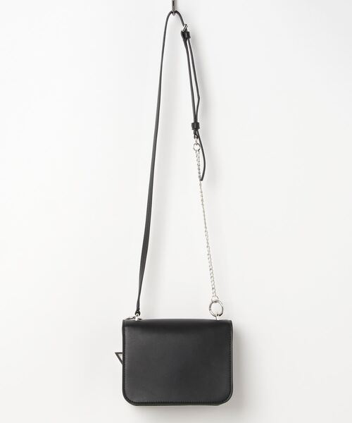 Guess（ゲス）の「EAST END Mini Crossbody Flap（ショルダーバッグ）」 WEAR