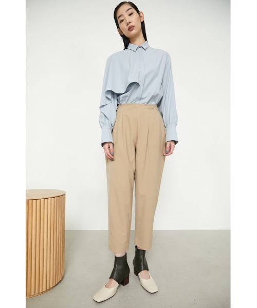 RIM.ARK（リムアーク）の「Roundness cropped PT（その他パンツ