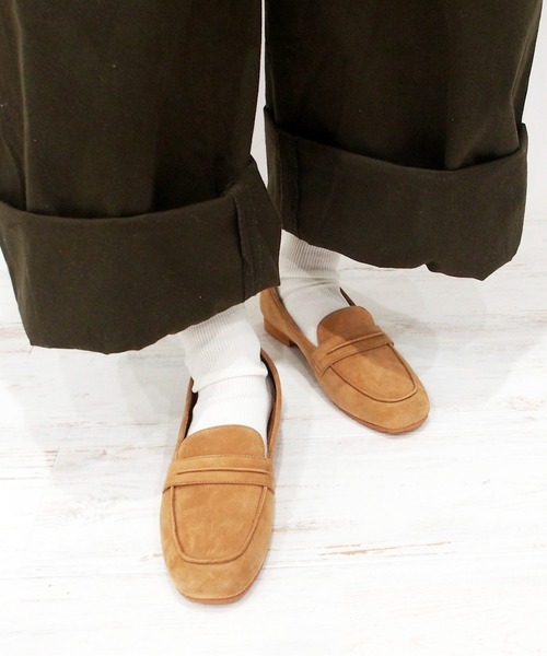 あしながおじさん(アシナガオジサン)の「ぺたんこソフトローファー / あしながおじさん(パンプス・レディース・アイボリー/ブラック/ブラウン・24.0cm/22.5cm/23.5cm/24.5cm/23.0cm)」の3枚目の写真