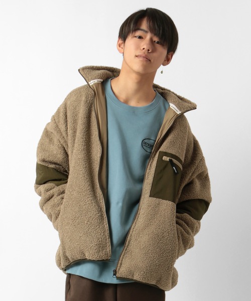 CONVERSE(コンバース)の「【CONVERSE/コンバース】オールスター ルーズシルエット スタンド ボアジャケット(ブルゾン・メンズ・ブラック/ベージュ・M/L)」の2枚目の写真