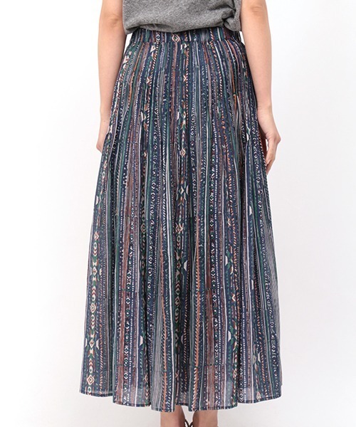 チチカカ(チチカカ)の「ナバホストライプブロックスカート(スカート・レディース・アイボリー/グリーン/ネイビー・FREE)」の12枚目の写真