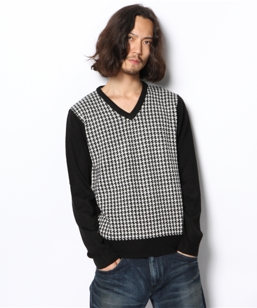 VENCEEXCHANGE（ヴァンスエクスチェンジ）の「R チドリジャガードVネックPO（Tシャツ/カットソー・メンズ・ブラック/ロイヤルブルー・MEDIUM/LARGE）」の2枚目の写真