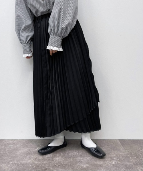 apres jour mignon(アプレジュールミニョン)の「デザインプリーツスカート【ZOZOTOWN限定アイテム】(スカート・レディース・ブラック/ベージュ/ダークパープル/ブルー系その他・X-LARGE/フリー)」の2枚目の写真