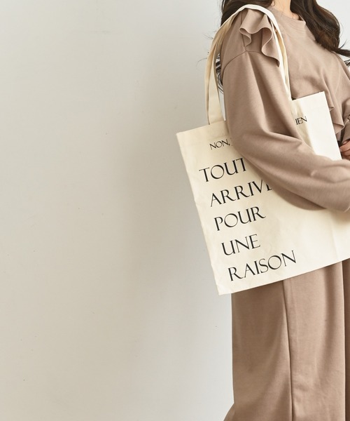 me+em select（ミームセレクト）の「レタリングキャンバストートバッグ（トートバッグ・レディース・ブラック/レッド・FREE）」の16枚目の写真