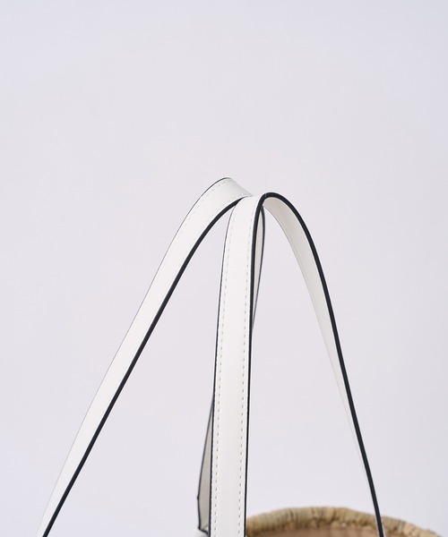 one after another NICE CLAUP（ワンアフターアナザーナイスクラップ）の「雑材トートバッグ（トートバッグ・レディース・オフホワイト/キャメル・FREE）」の7枚目の写真