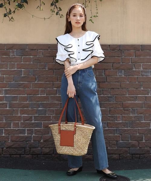 one after another NICE CLAUP（ワンアフターアナザーナイスクラップ）の「雑材トートバッグ（トートバッグ・レディース・オフホワイト/キャメル・FREE）」の3枚目の写真