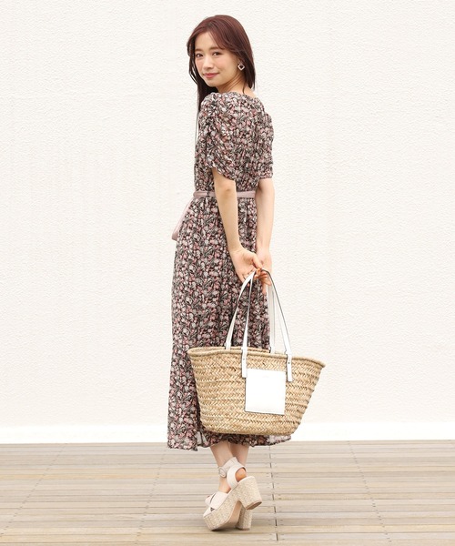 one after another NICE CLAUP（ワンアフターアナザーナイスクラップ）の「雑材トートバッグ（トートバッグ・レディース・オフホワイト/キャメル・FREE）」の16枚目の写真