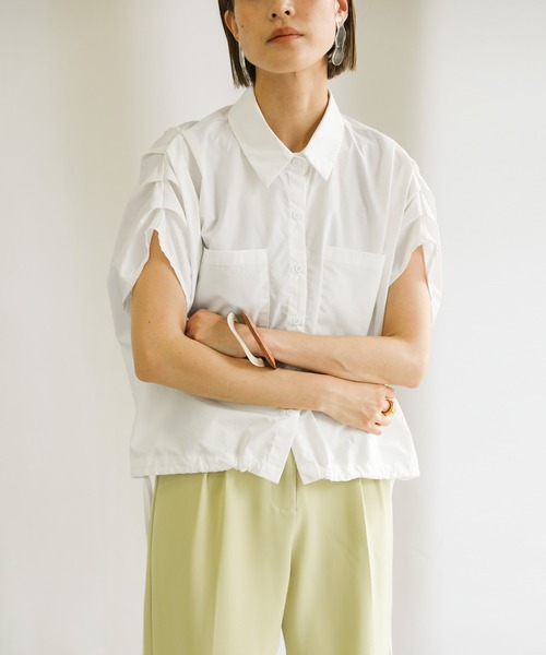 select MOCA(セレクトモカ)の「2021 SS フレンチスリーブウエストドロストシャツ(シャツ/ブラウス・レディース・ブラック/オフホワイト/ブルー・FREE)」の9枚目の写真