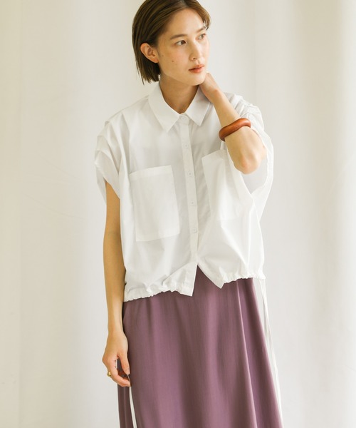 select MOCA(セレクトモカ)の「2021 SS フレンチスリーブウエストドロストシャツ(シャツ/ブラウス・レディース・ブラック/オフホワイト/ブルー・FREE)」の14枚目の写真