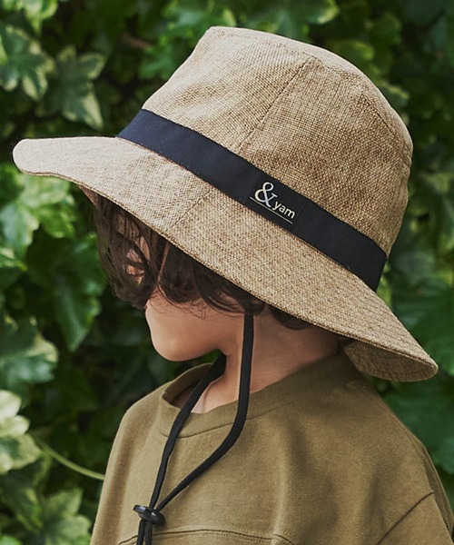 ＆yam（アンドヤム）の「ブランドロゴ入り麦わら風サマークロシェハット（ハット・キッズ・ホワイト/ベージュ/ブラック・S/M）」の3枚目の写真
