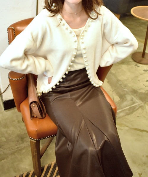 solleim（ソルレム）の「パールデザインカーディガン（カーディガン/ボレロ・レディース・ブラック/オフホワイト/グレー・M）」の7枚目の写真