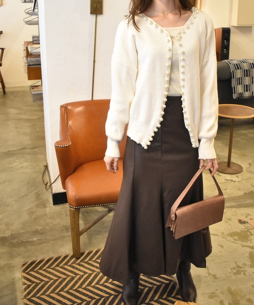 solleim（ソルレム）の「パールデザインカーディガン（カーディガン/ボレロ・レディース・ブラック/オフホワイト/グレー・M）」の9枚目の写真