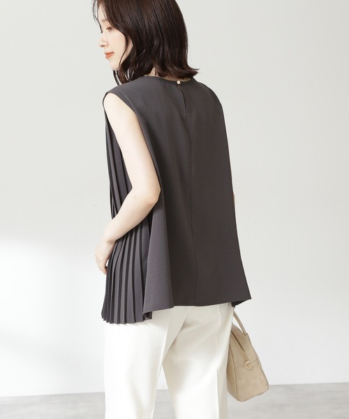 N.（N. Natural Beauty Basic）（エヌエヌナチュラルビューティーベーシック）の「◆プリーツジョーゼットブラウス（シャツ/ブラウス・レディース・オフホワイト/スミクロ/オレンジ・MEDIUM）」の9枚目の写真