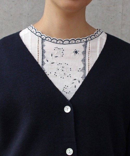 aimer le mieux（エメルミュー）の「aimer ミラノリブ　Vネックカーディガン（カーディガン/ボレロ・レディース・ダークネイビー/キナリ/レッド・FREE）」の18枚目の写真