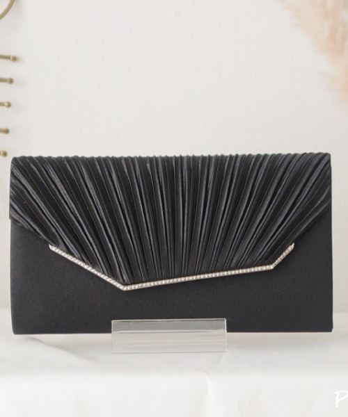 Cupid Heart（キューピッドハート）の「【Cupid Heart】結婚式bag デザインフラップパーティーバッグ（クラッチバッグ・レディース・ブラック/ベージュ/シルバー・MEDIUM）」の12枚目の写真