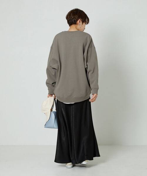 FREAK'S STORE(フリークスストア)の「▽【WEB限定】ヘビーウェイト裏起毛クルーネックスウェット(トレーナー)(スウェット・レディース・ナチュラル/ライトグレー/杢グレー/ブラック/ダークブラウン/レッド/マスタード/オリーブ/ブルー/サックスブルー/ラベンダー/イエロー・フリ-)」の13枚目の写真