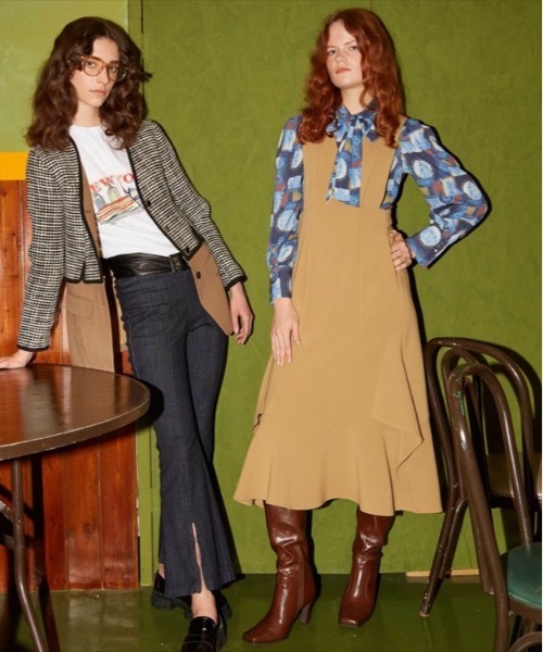 REDYAZEL（レディアゼル）の「スクエアトゥロングブーツ（ブーツ・レディース・ブラウン/ネイビー/ブラック・SMALL/MEDIUM/LARGE）」の8枚目の写真